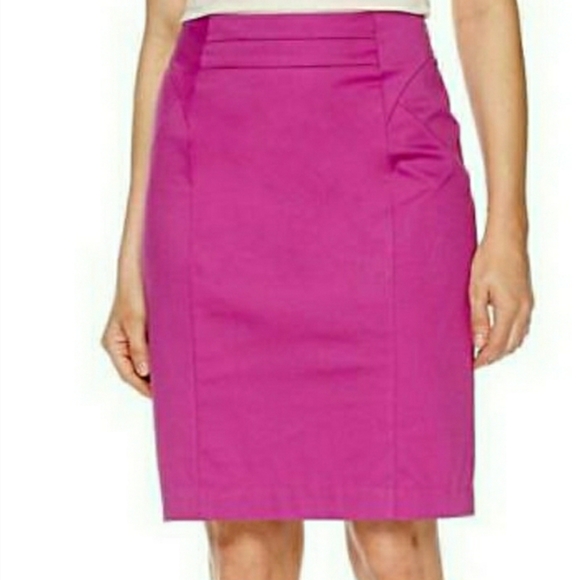 WORTHINGTON SATEEN PURPLE PENCIL SKIRT - Picture 9 of 9